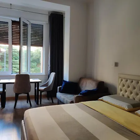 Crocevia Bed & Breakfast Terst