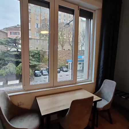 Nocleg ze śniadaniem Crocevia 3*