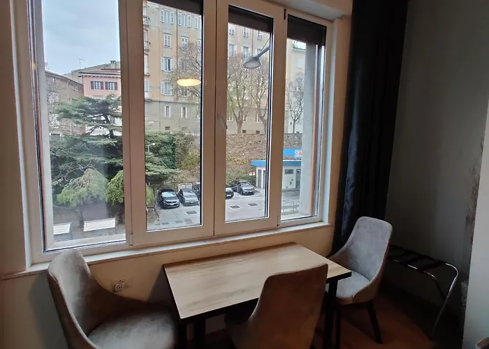 Oda ve Kahvaltı Crocevia 3*